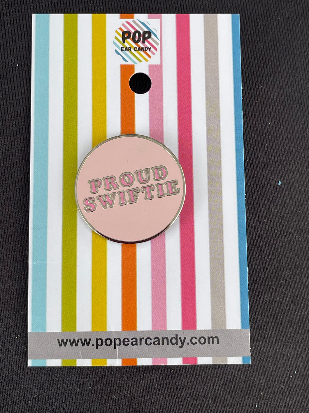 Taylor Pin ‘Proud Swiftie’